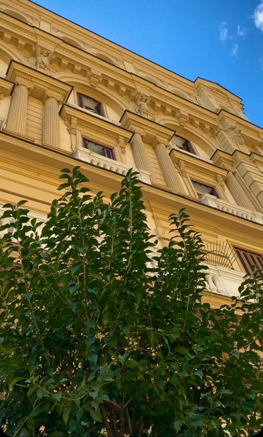 Quatrum Napoli Exterior foto